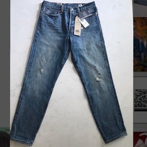 Levi’s Wedgie Fit Jeans! Size 27. Brand new w tags